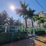 Apto 400M Uel, 2 Quartos, Ar Condicionado Egaragem